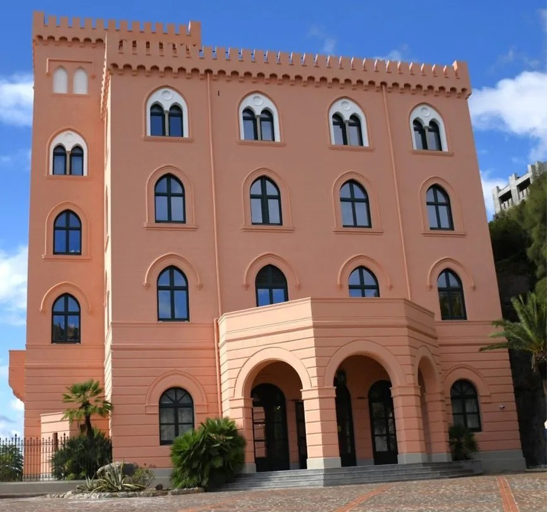 Restauro di facciata del Castello Utveggio.