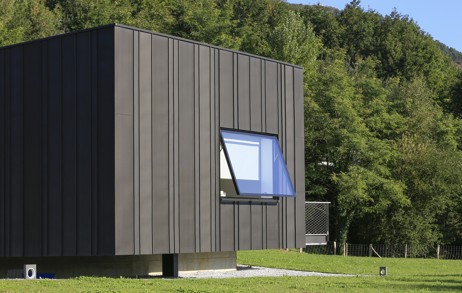 VM Building Solutions